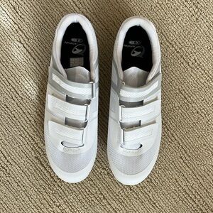 Pearl Izumi women’s Quest Road Cycling Shoe